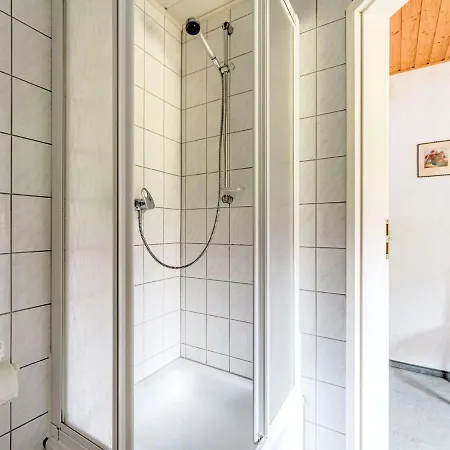 Large In Tabarz Thuringia, With Barbecue Apartman Brotterode